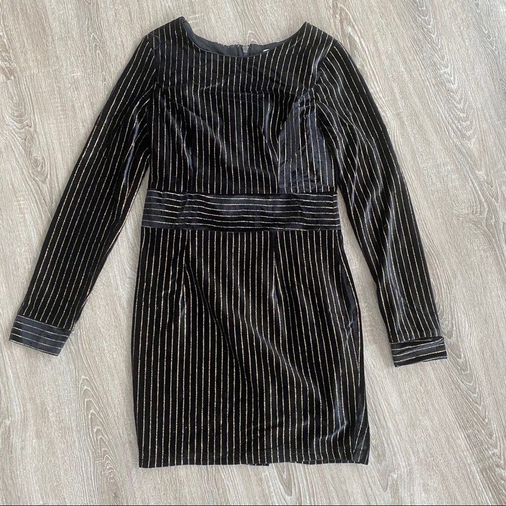 Long sleeve Dress - Picture 3 of 5
